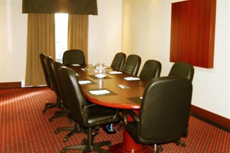 фото отеля Hampton Suites Laval Quebec