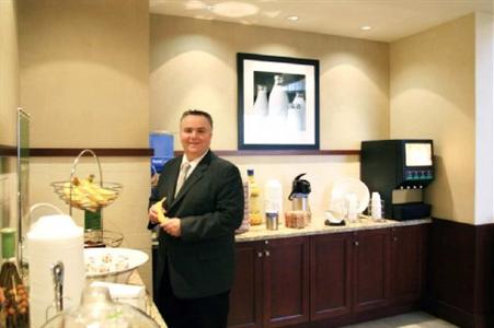 фото отеля Hampton Suites Laval Quebec