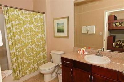 фото отеля Laketown Wharf Resort