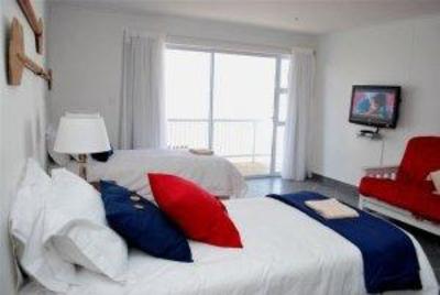 фото отеля Point Village Hotel