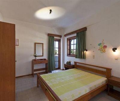 фото отеля Cathrin Suites