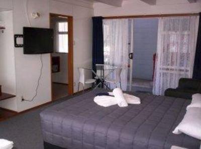 фото отеля Broadway Motor Inn