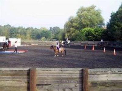 фото отеля Willowbrook Riding Centre