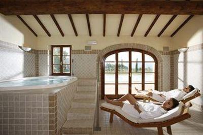 фото отеля Monsignor Della Casa Country Resort