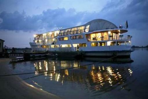 фото отеля Boatel Saint Andre