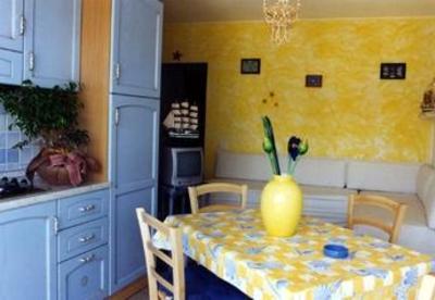 фото отеля Residenza Borgo Marino