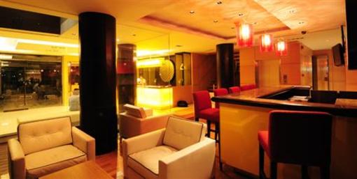 фото отеля Aspery Service Apartment Phuket