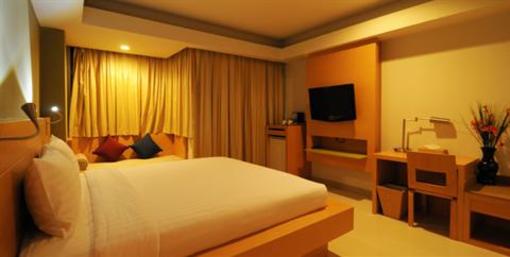 фото отеля Aspery Service Apartment Phuket