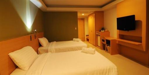 фото отеля Aspery Service Apartment Phuket