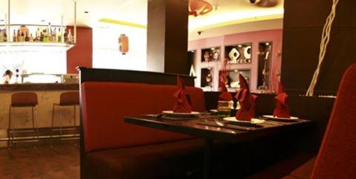 фото отеля Aspery Service Apartment Phuket