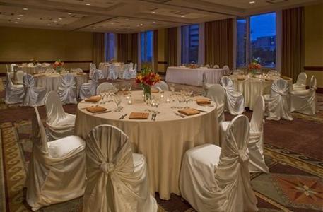 фото отеля Hyatt Regency Albuquerque