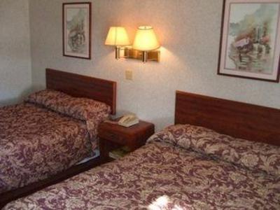 фото отеля Stouffville Inn and Suites