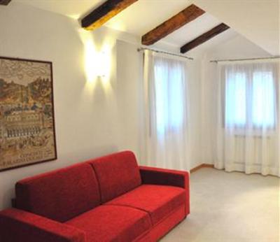 фото отеля Appartamenti Commercio