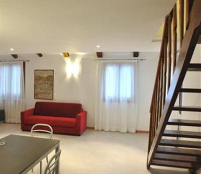 фото отеля Appartamenti Commercio