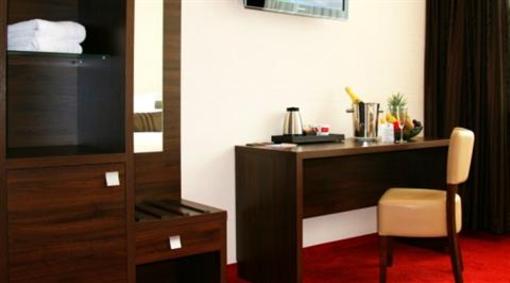 фото отеля Home Hotel Wilhelmshaven