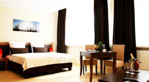фото отеля Home Hotel Wilhelmshaven