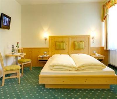 фото отеля Hotel Castel Latemar