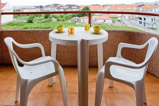 фото отеля Apartamentos Los Arces Arnuero