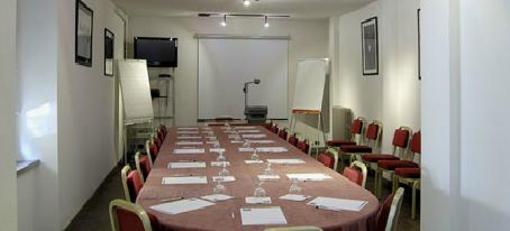 фото отеля Hotel Kyriad Rodez Gare