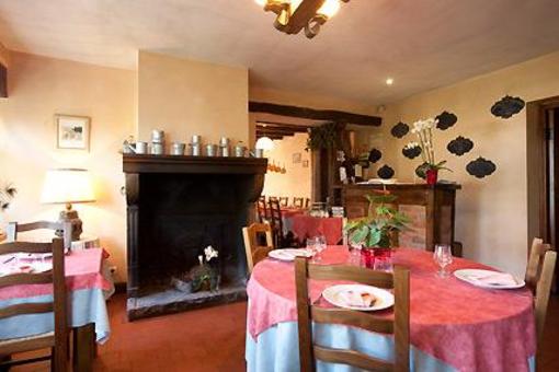 фото отеля Hotel La Vieille Ferme Macon (Bourgogne)