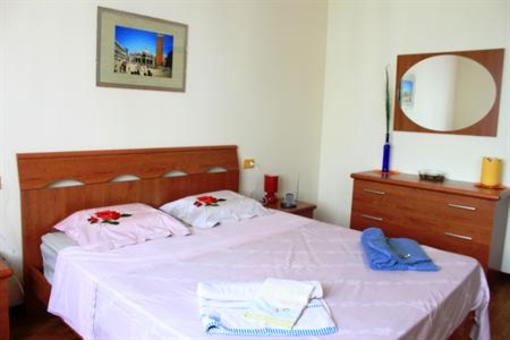 фото отеля The Sunny House