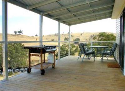 фото отеля Elm Cottage Tumut