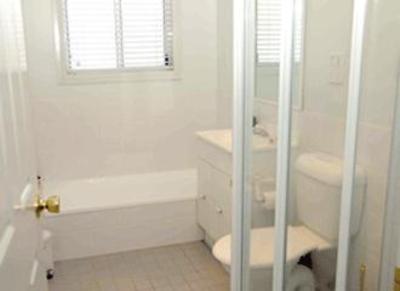 фото отеля Elm Cottage Tumut