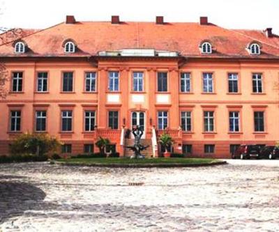 фото отеля Schlosshotel Ruhstadt