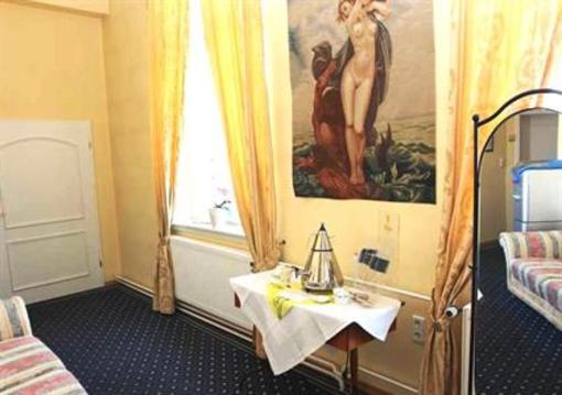 фото отеля Schlosshotel Ruhstadt