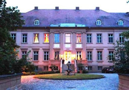 фото отеля Schlosshotel Ruhstadt