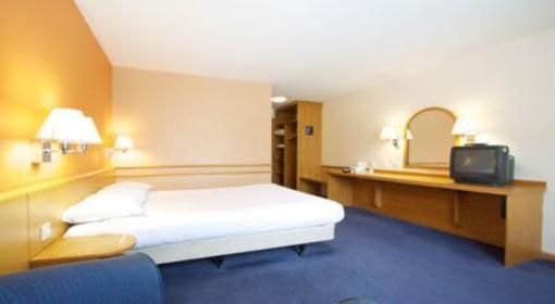 фото отеля Travelodge Redditch Hotel