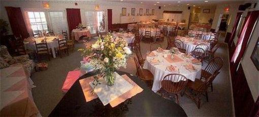 фото отеля Tollgate Hill Inn and Restaurant