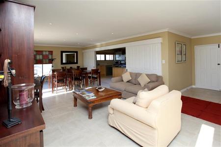 фото отеля Moon Bay Guest House and Villa