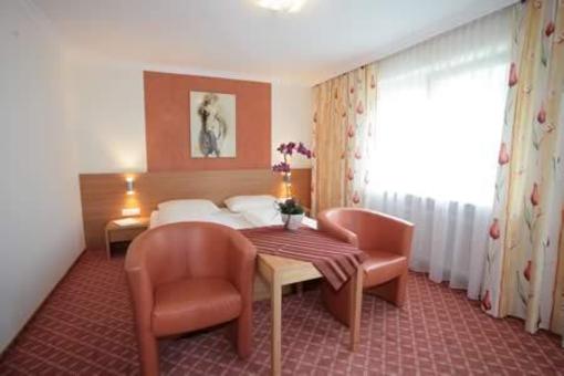 фото отеля St. Lukas Pension