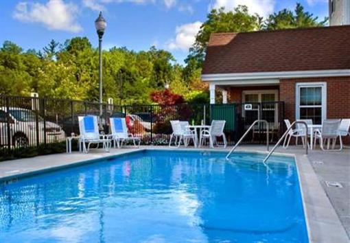 фото отеля TownePlace Suites Boston North Shore Danvers