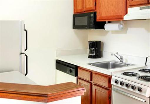 фото отеля TownePlace Suites Boston North Shore Danvers