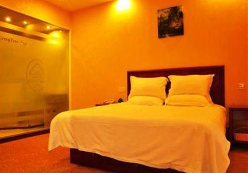 фото отеля Green Tree Inn Nantong Haian Mingzhu City Express