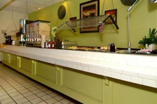 фото отеля Express Inn And Suites Greenville