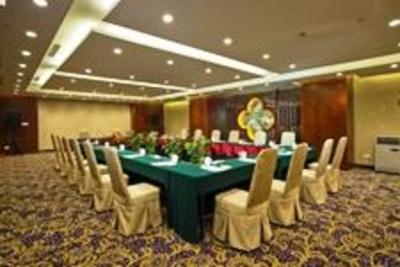 фото отеля Luxurious Quartz Hotel