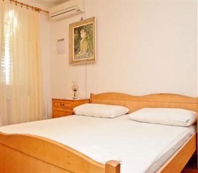 фото отеля Apartments Ruza Trogir