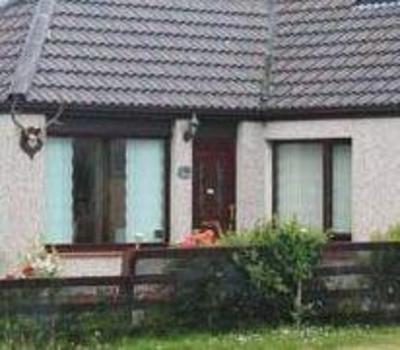 фото отеля Lochside Cottage Bed and Breakfast
