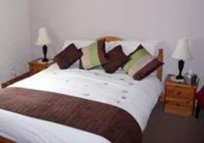 фото отеля Lochside Cottage Bed and Breakfast