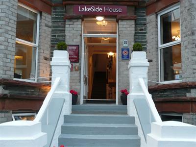 фото отеля LakeSide House