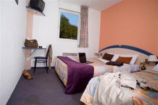 фото отеля Hotel Akena City Crepy-en-Valois