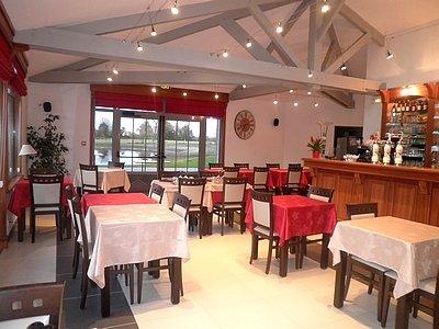 фото отеля Hotel les Saules