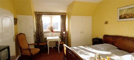 фото отеля Hostellerie L'Ecrevisse