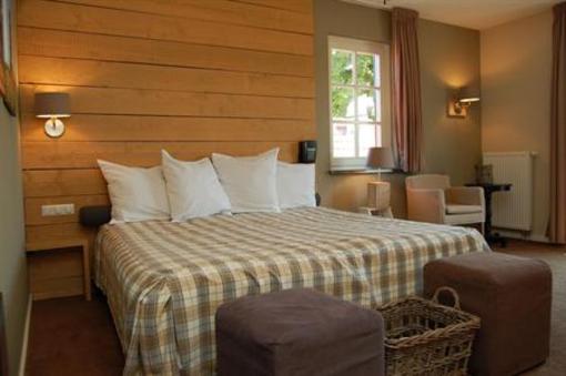 фото отеля Hampshire Inn Auberge De Hilver Diessen