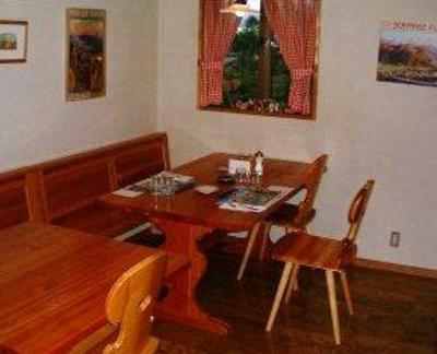 фото отеля Hotel Garni Roli-hof