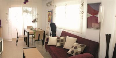 фото отеля Apartamentos Turisticos Segunda Linea De Playa