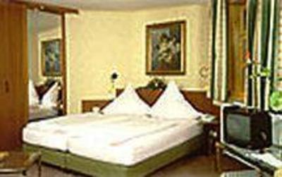 фото отеля Hotel Weinhaus Stern